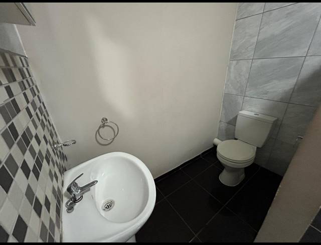 1 BEDROOM APARTMENT RENTED IN VAALPARK